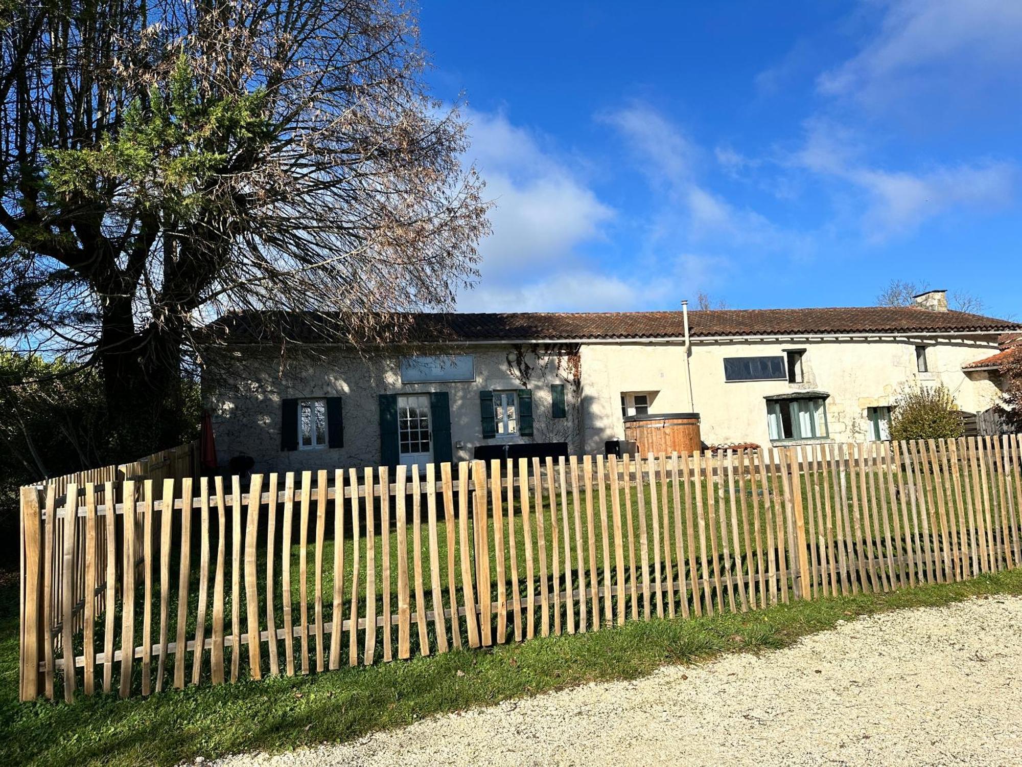 Domaine De La Roche Chabrelle Βίλα Saint-Just  Εξωτερικό φωτογραφία