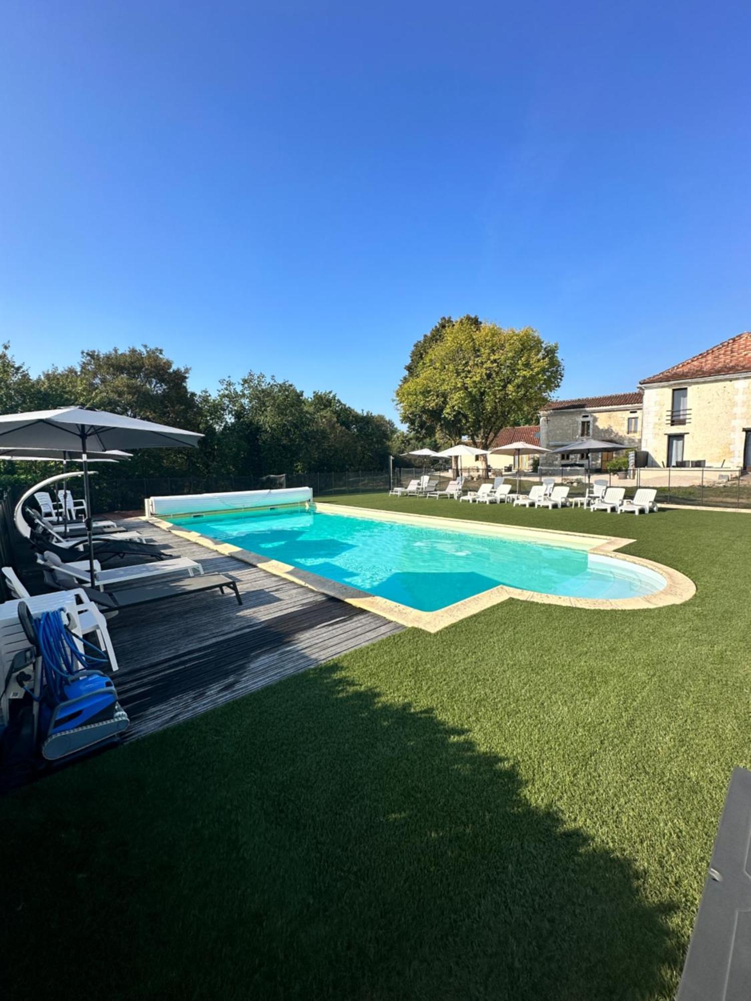 Domaine De La Roche Chabrelle Βίλα Saint-Just  Εξωτερικό φωτογραφία