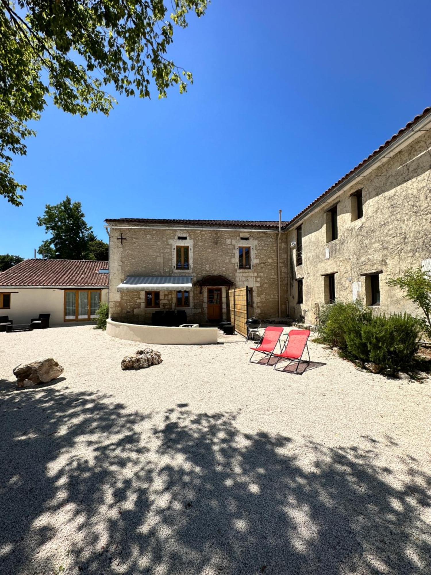 Domaine De La Roche Chabrelle Βίλα Saint-Just  Εξωτερικό φωτογραφία
